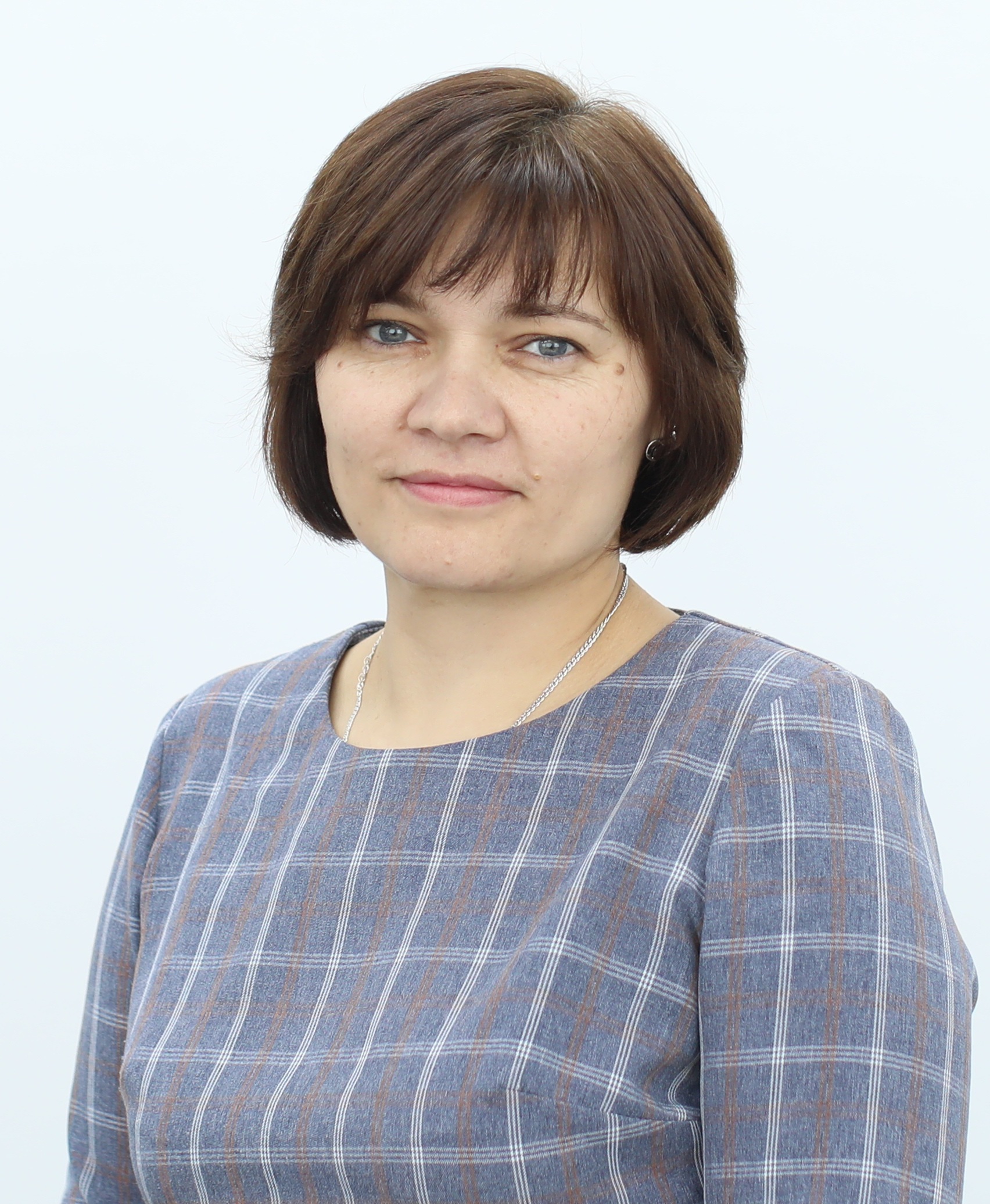 Сун Цо Жен Евгения Ивановна.