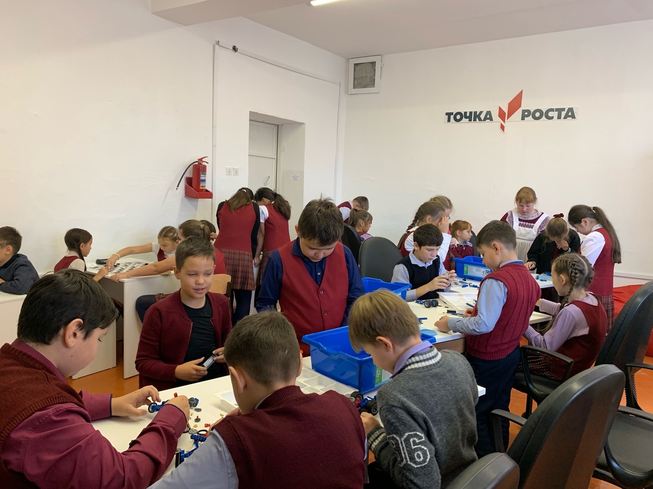 Урок в « Точке роста»..